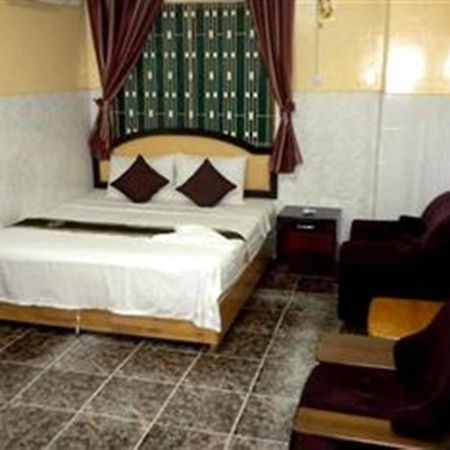 Golden Boat Guesthouse Phnom Penh Rum bild